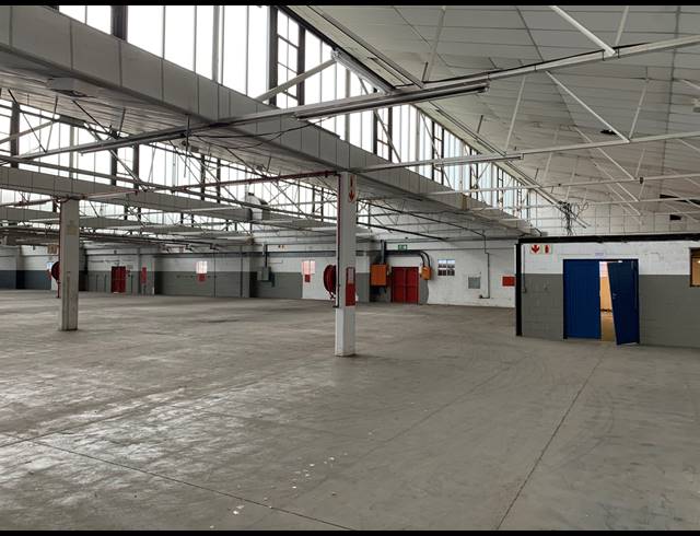 2,785M² WAREHOUSE TO LET IN PAROW INDUSTRIAL